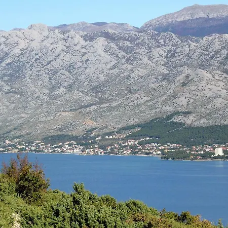 Guest house With A Parking Space Starigrad 2*